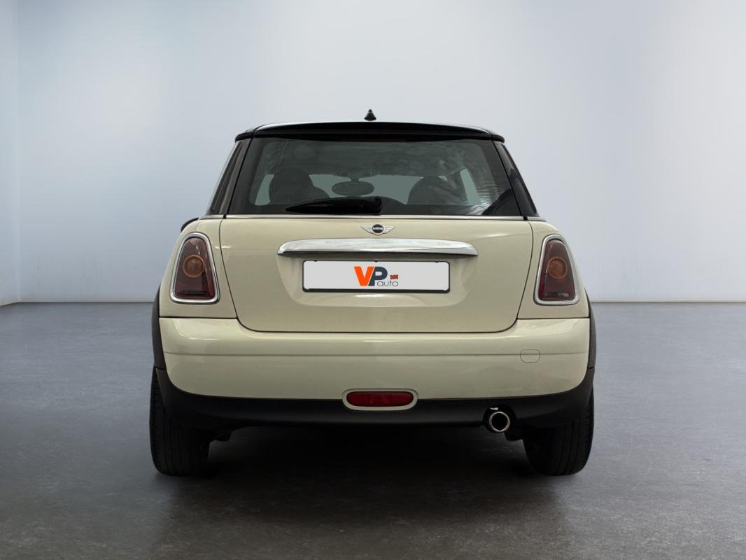 Mini Hatch - Photo 4