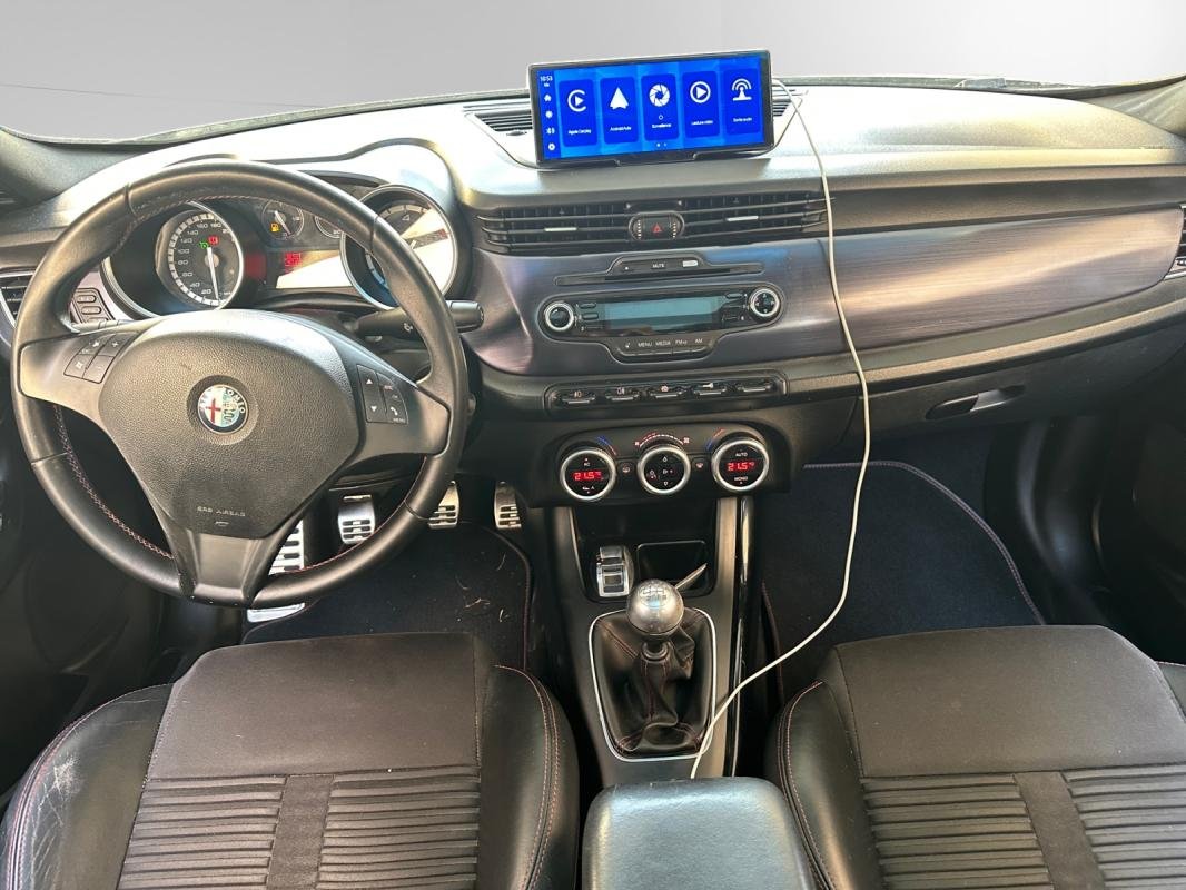 Alfa Romeo Giulietta - Photo 9