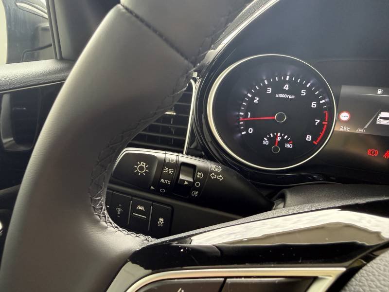 Kia CEED - Photo 29