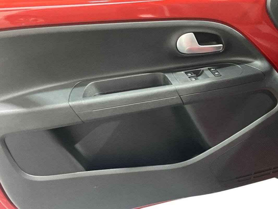 Volkswagen Up! - Photo 15