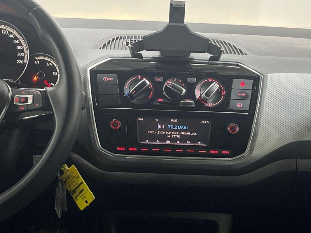 Volkswagen Up! - Photo 10