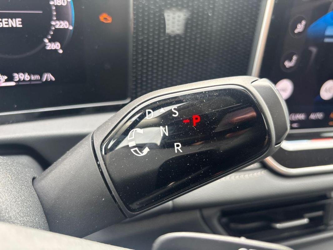 Volkswagen Tiguan - Photo 11