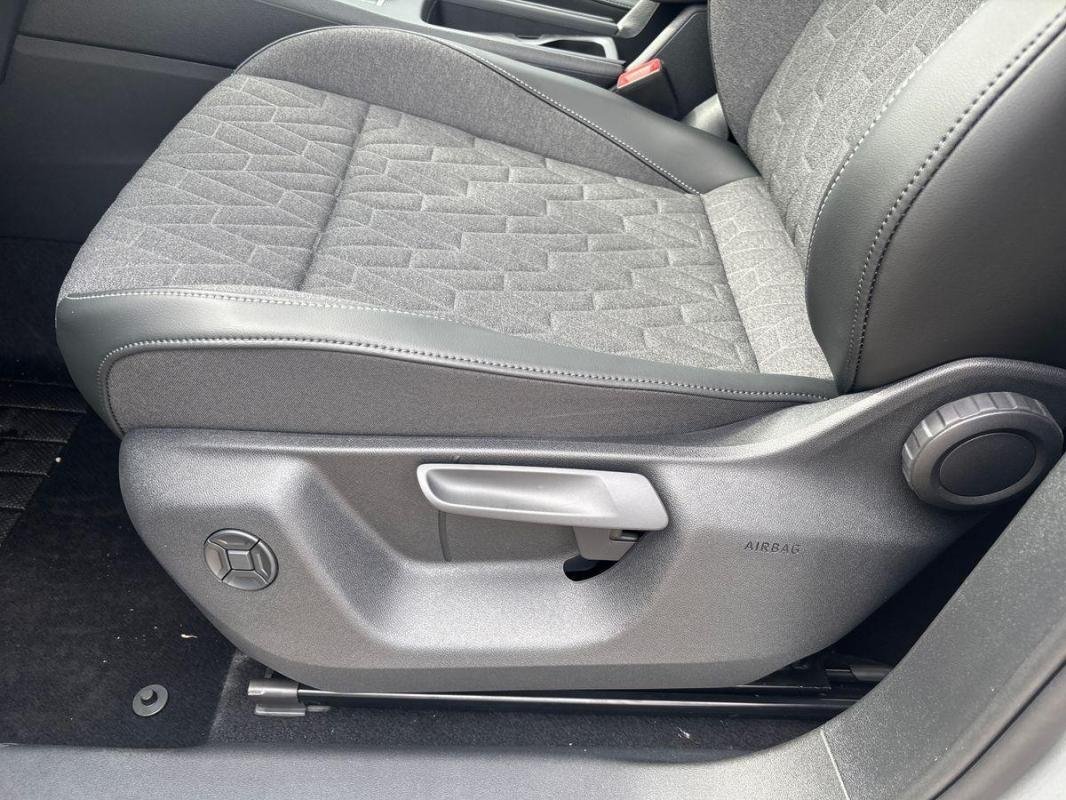 Volkswagen Tiguan - Photo 14