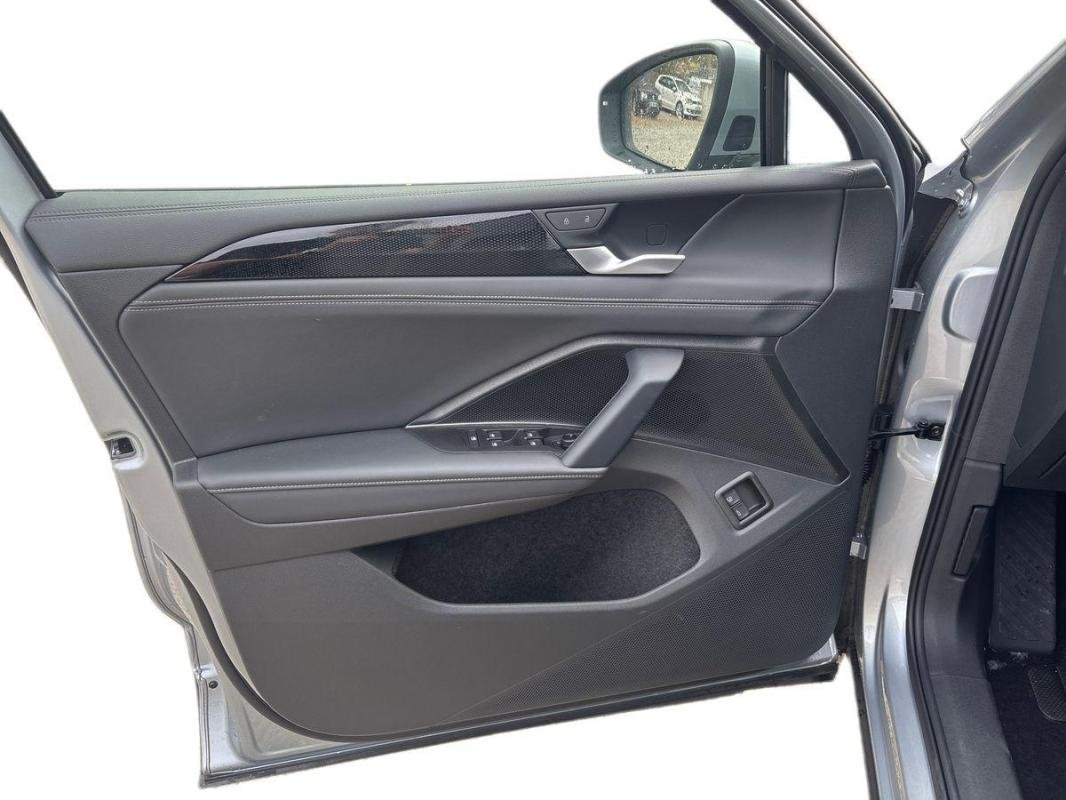 Volkswagen Tiguan - Photo 15