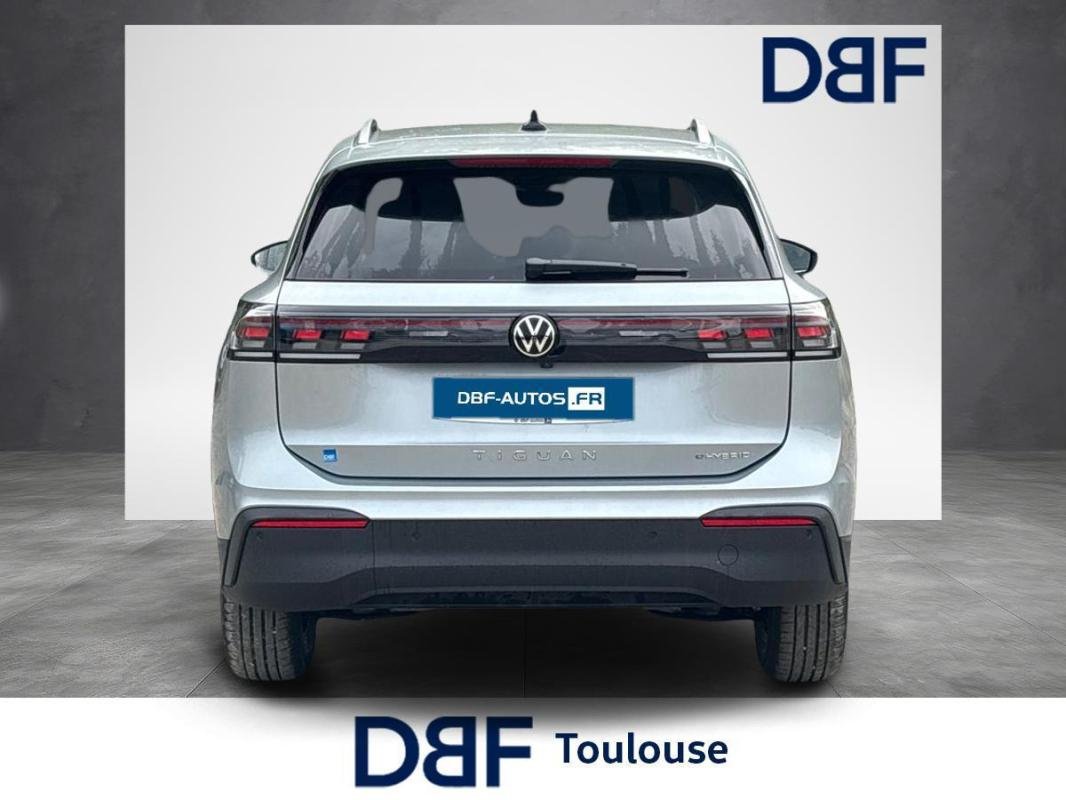 Volkswagen Tiguan - Photo 4