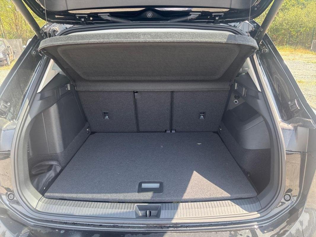 Volkswagen Tiguan - Photo 31