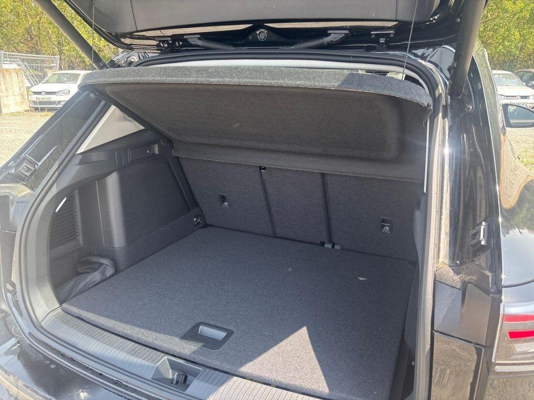 Volkswagen Tiguan - Photo 32