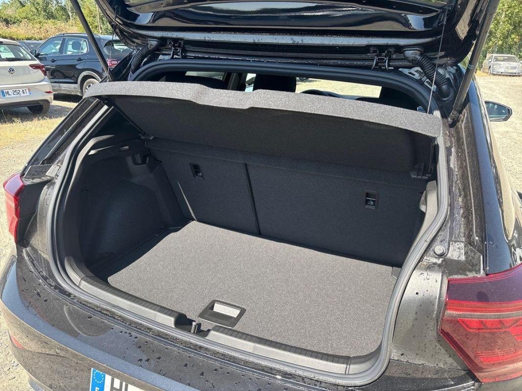 Volkswagen Polo - Photo 32