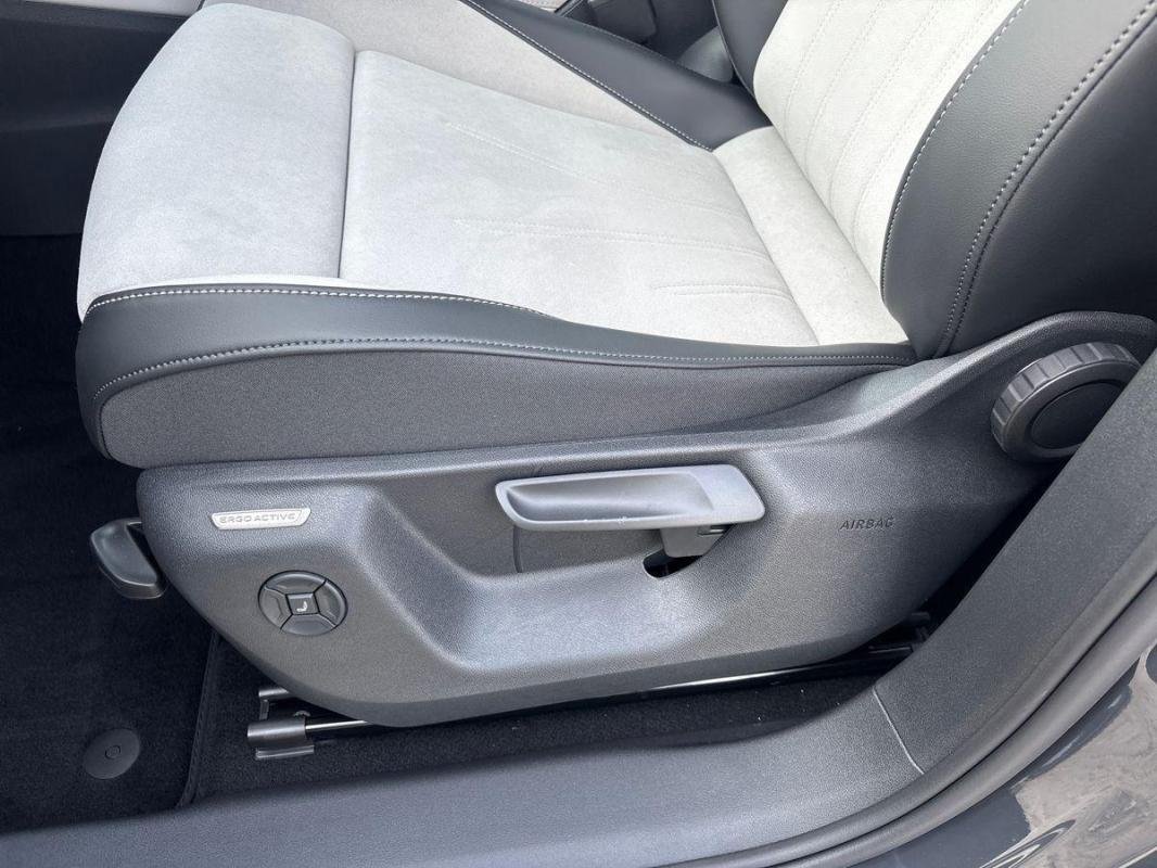Volkswagen Tiguan - Photo 14