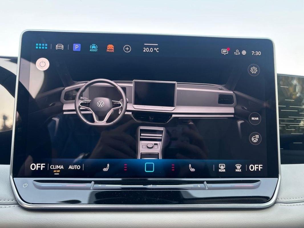 Volkswagen Tiguan - Photo 19