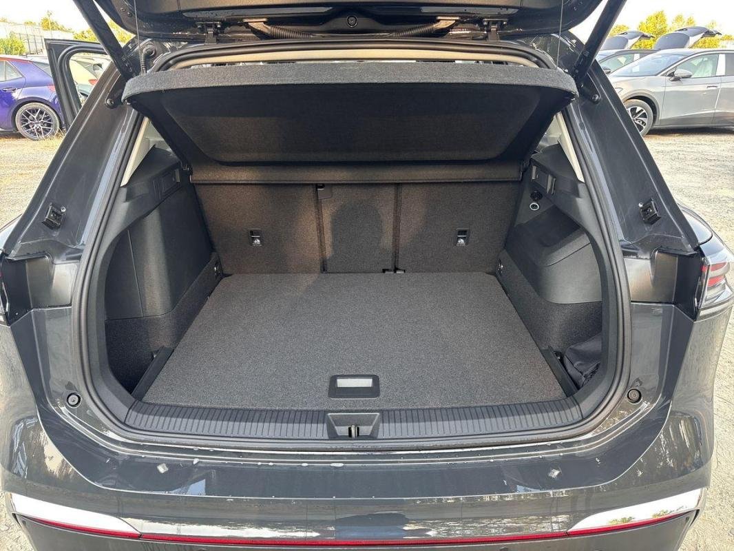 Volkswagen Tiguan - Photo 31