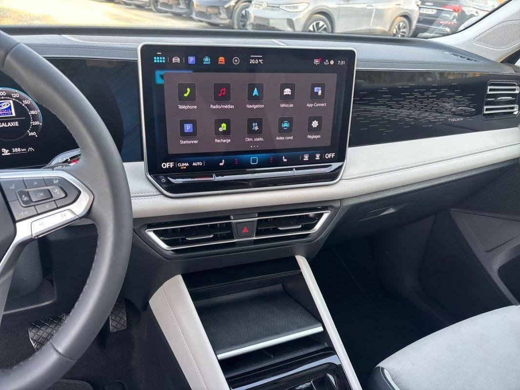Volkswagen Tiguan - Photo 10