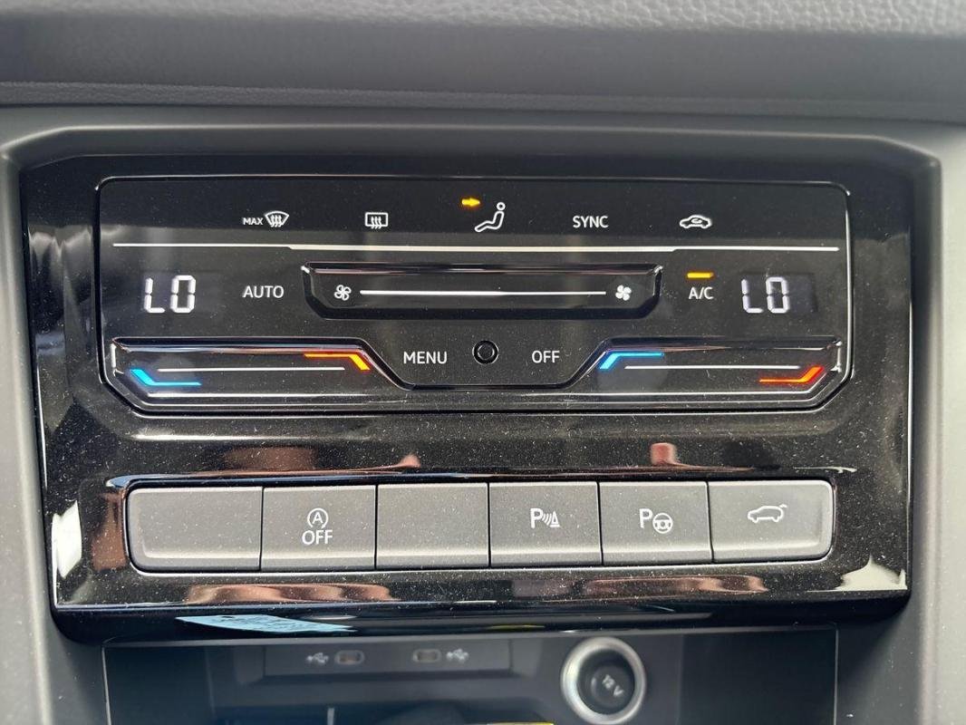 Volkswagen Touran - Photo 19