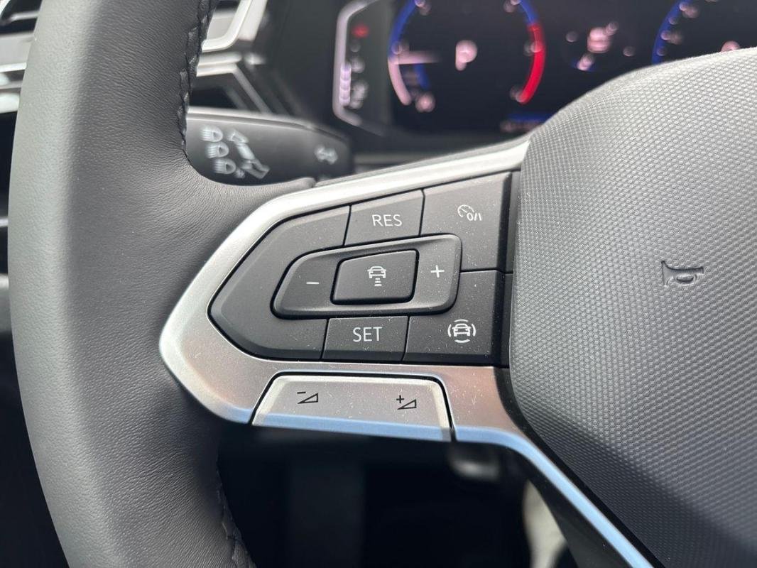 Volkswagen Touran - Photo 21