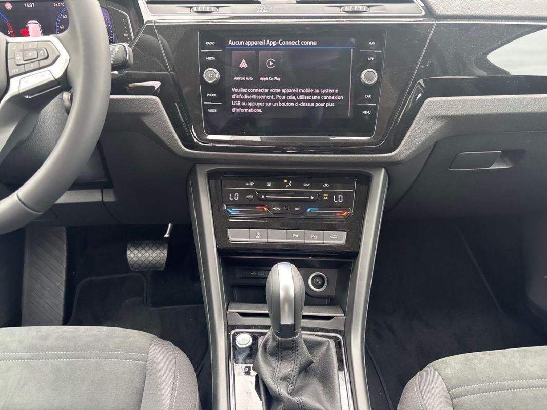 Volkswagen Touran - Photo 10