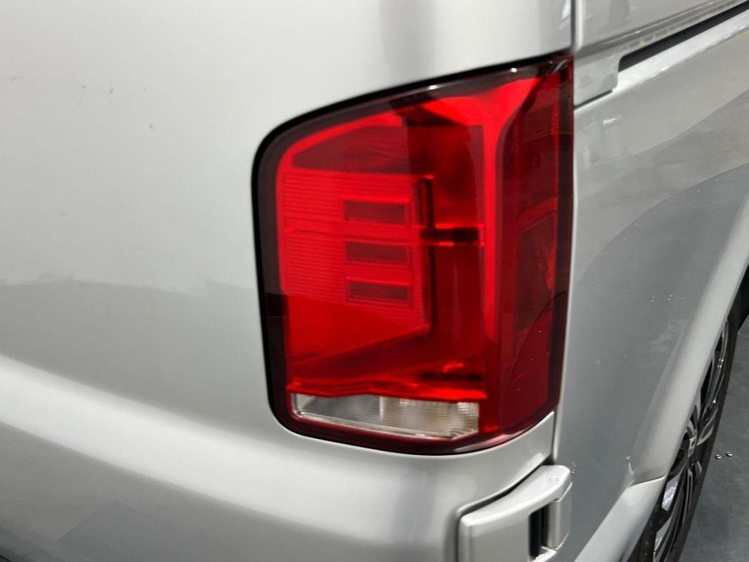 Volkswagen Transporter - Photo 30