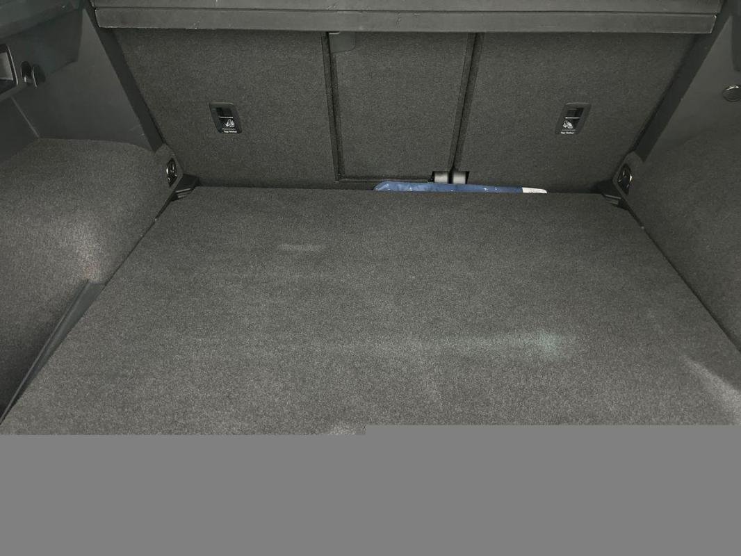 Volkswagen Tiguan - Photo 25