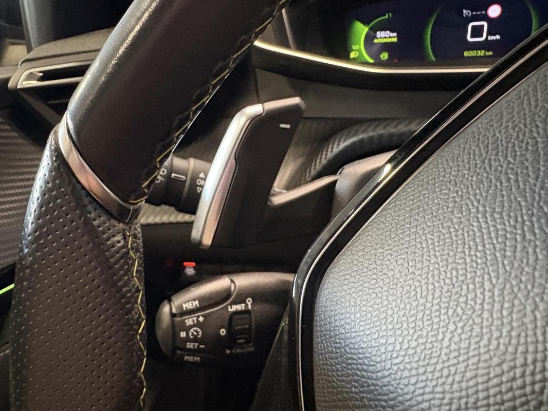 Peugeot 208 - Photo 23