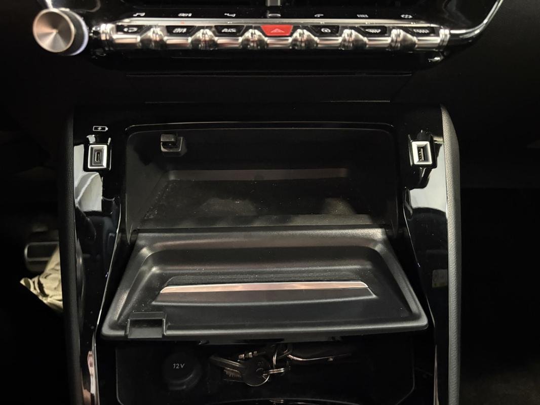 Peugeot 208 - Photo 40