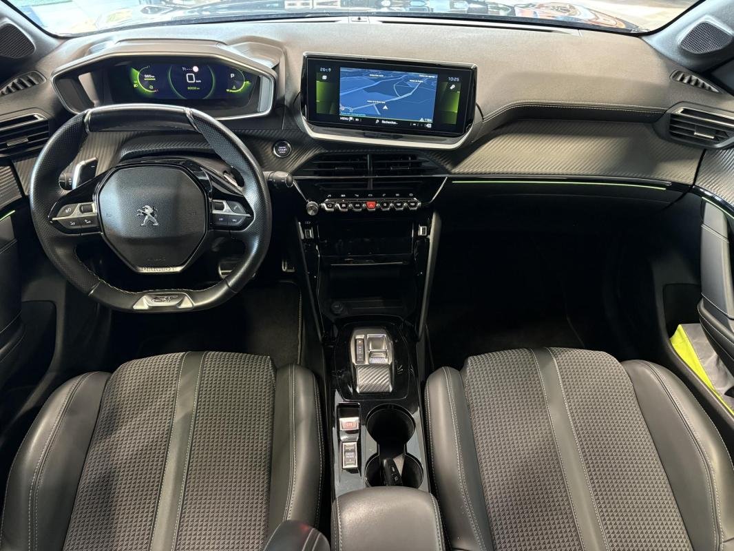 Peugeot 208 - Photo 6
