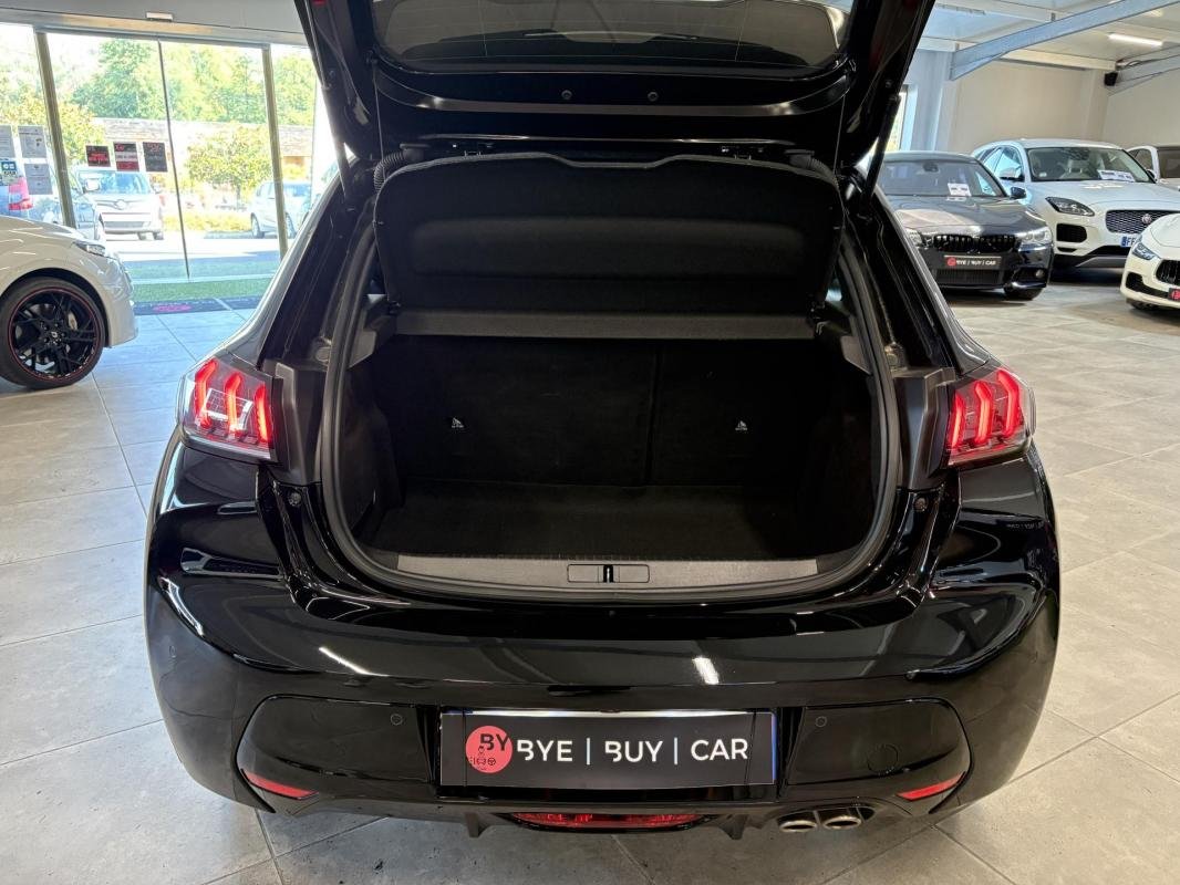 Peugeot 208 - Photo 9