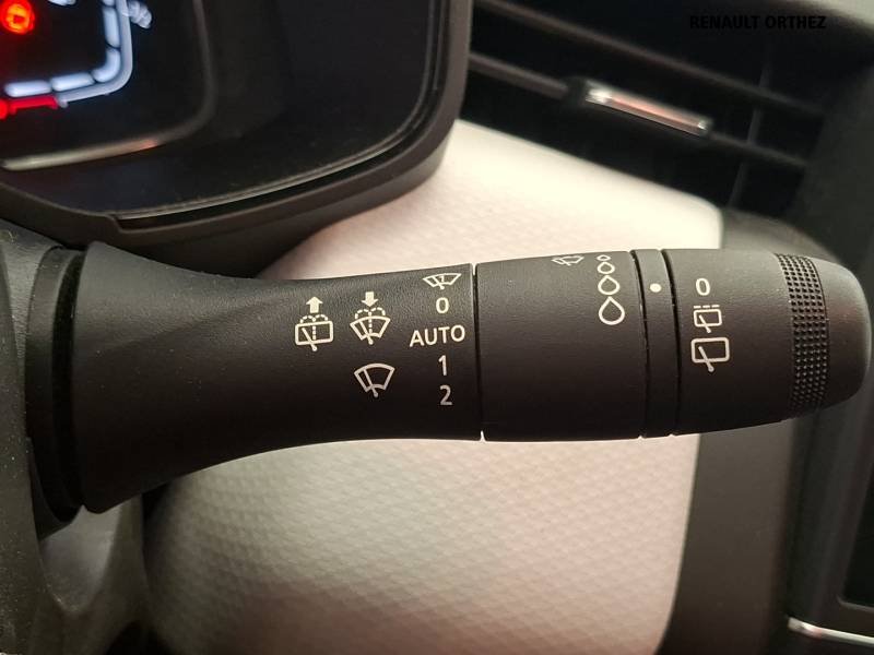 Renault Clio - Photo 24
