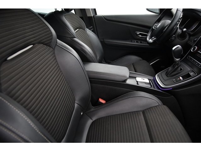 Renault Grand Scénic - Photo 22