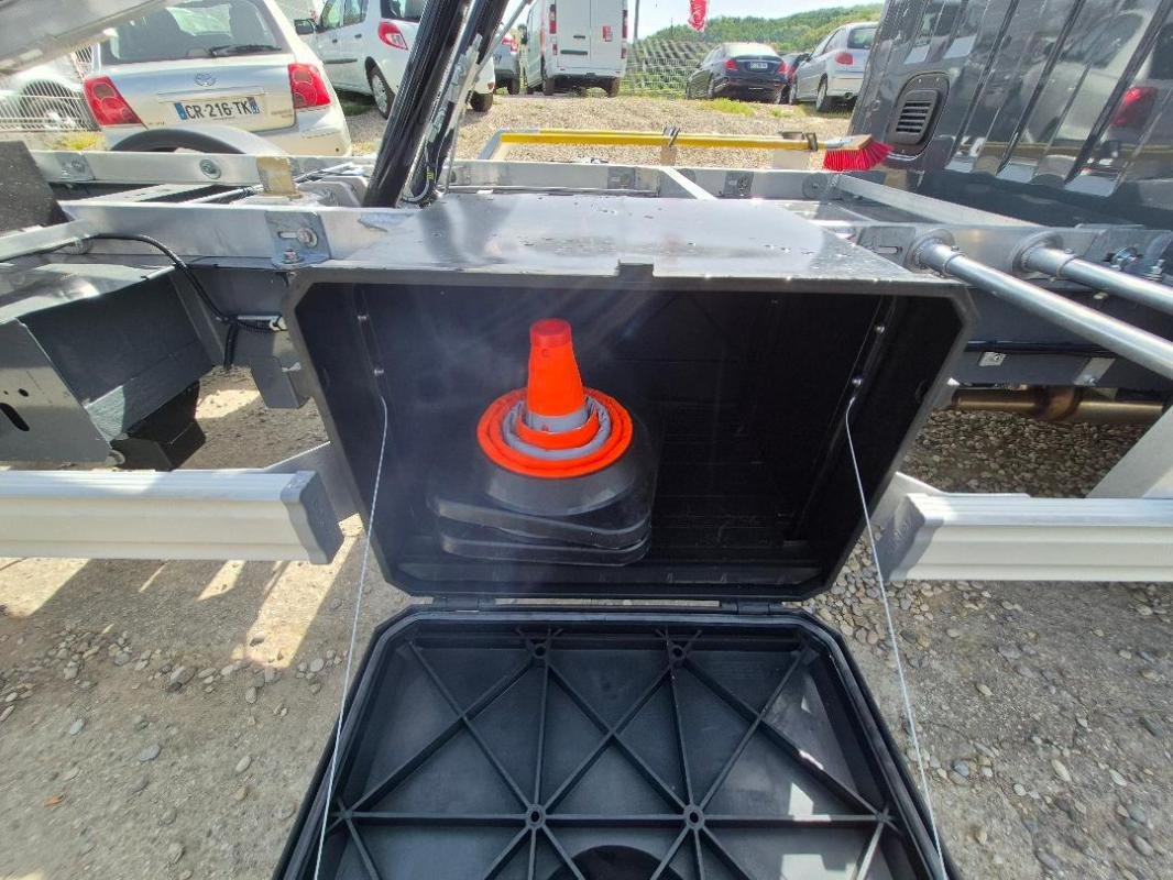 Renault Master - Photo 16