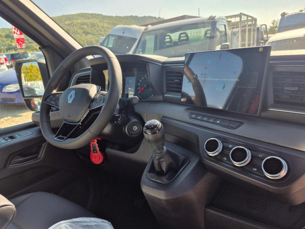 Renault Master - Photo 21