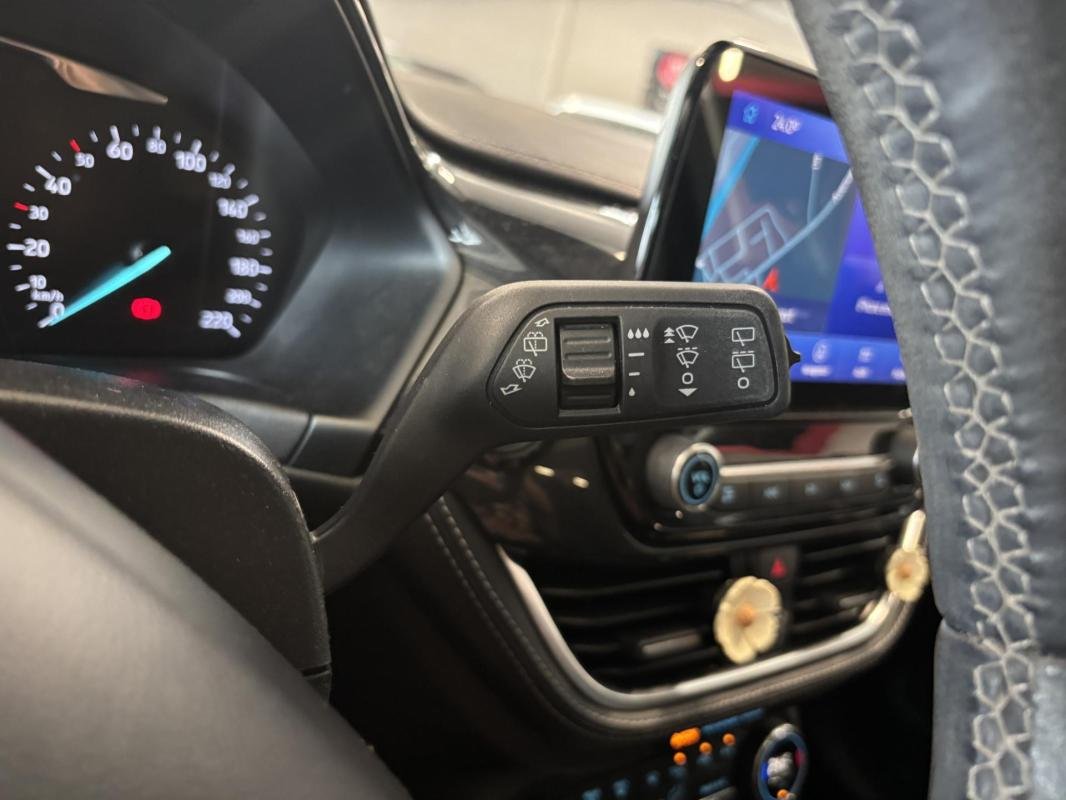 Ford Fiesta - Photo 19