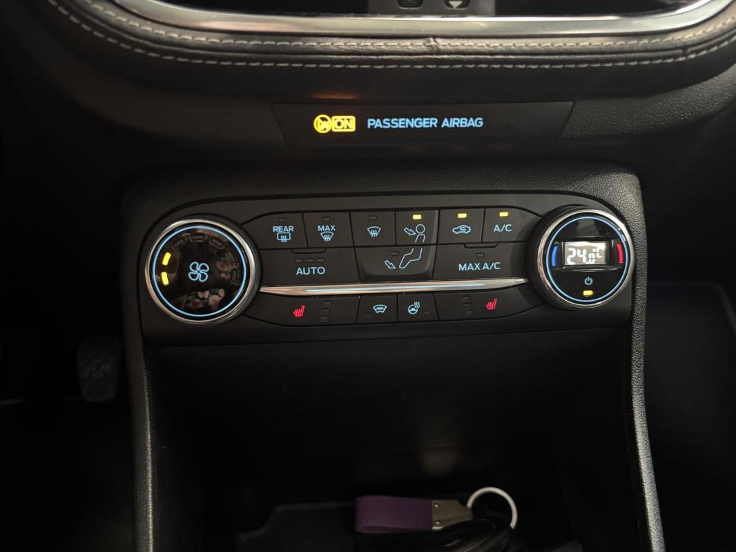 Ford Fiesta - Photo 24