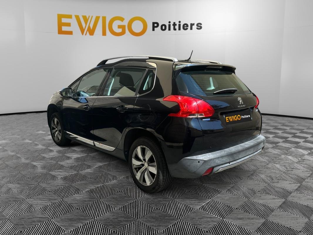 Peugeot 2008 - Photo 4