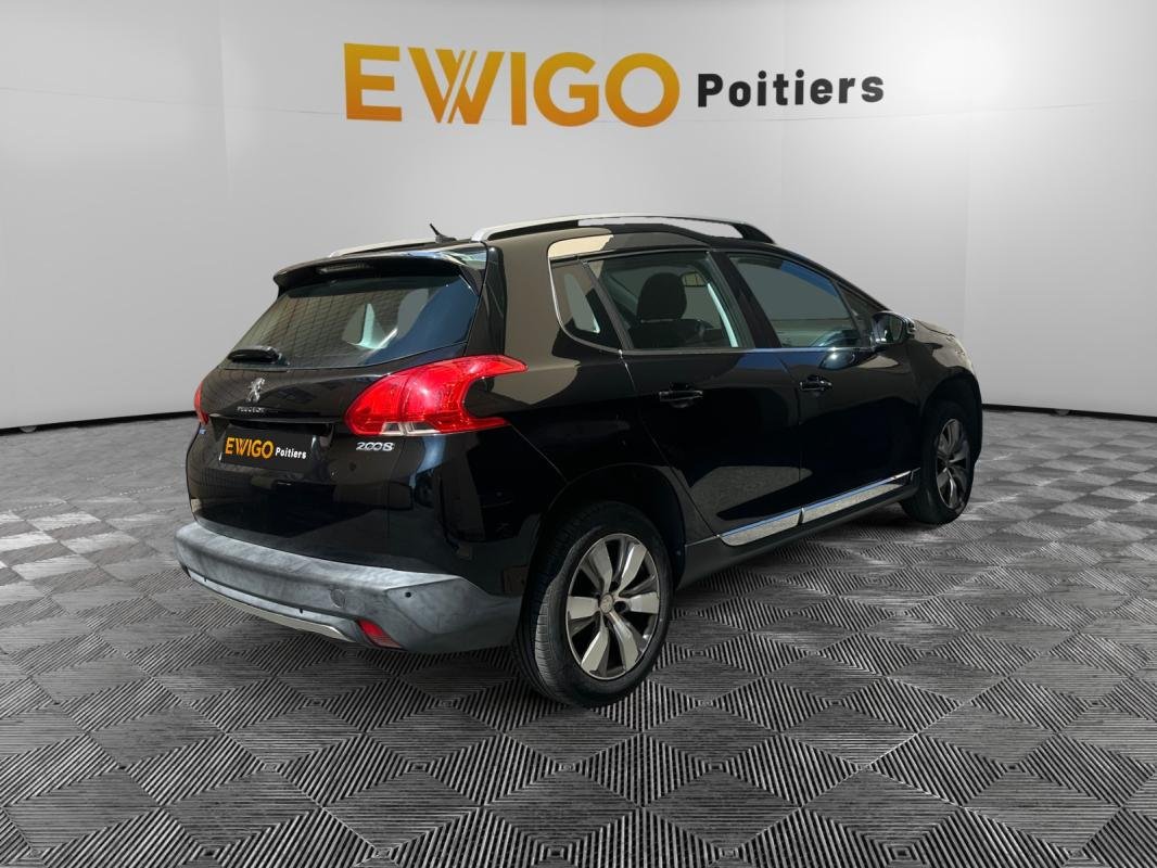 Peugeot 2008 - Photo 6