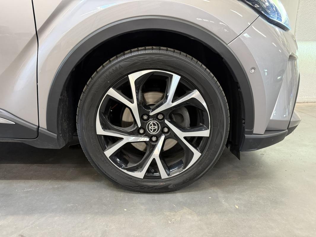 Toyota C-HR - Photo 12