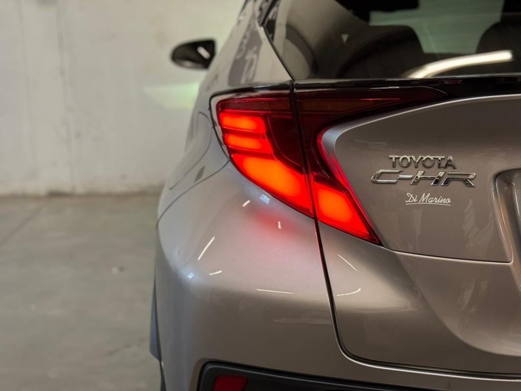 Toyota C-HR - Photo 16