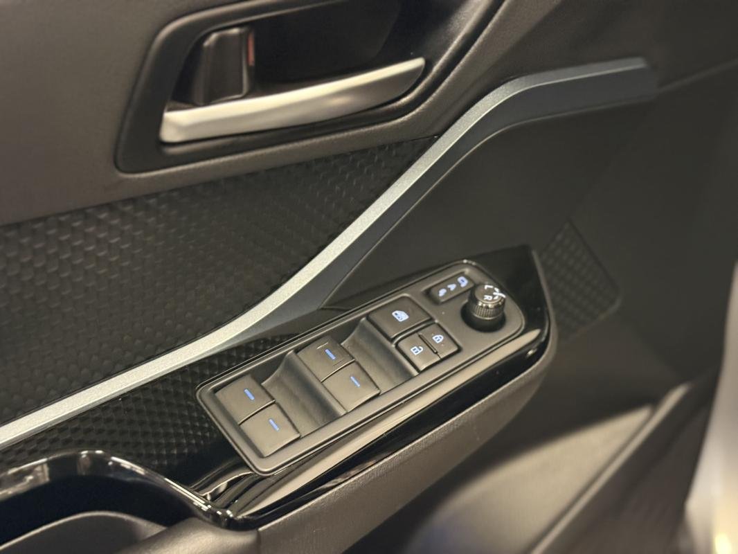 Toyota C-HR - Photo 29