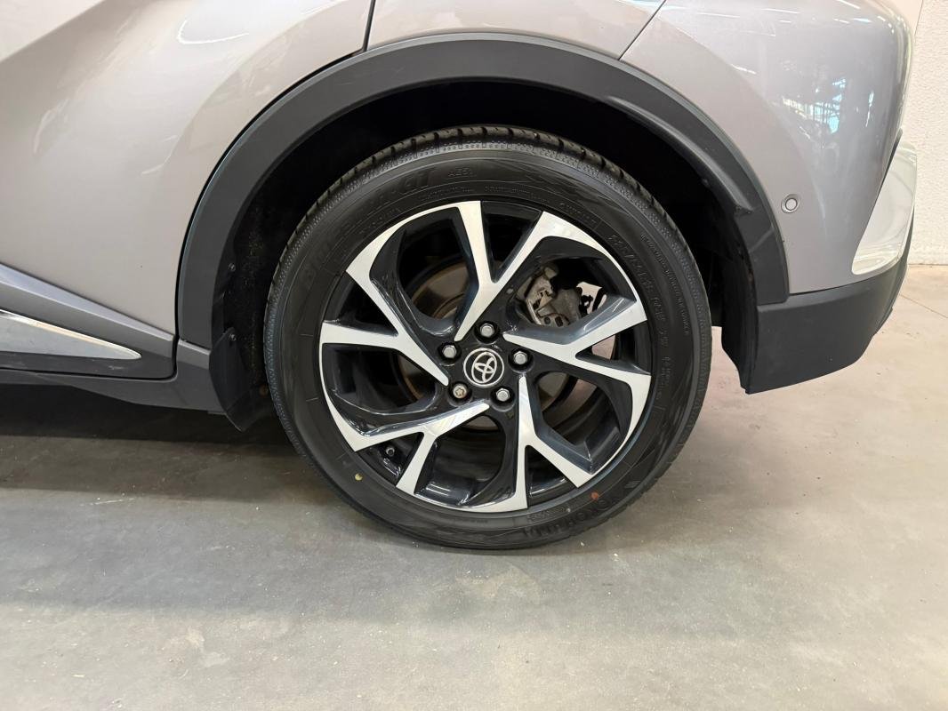 Toyota C-HR - Photo 10