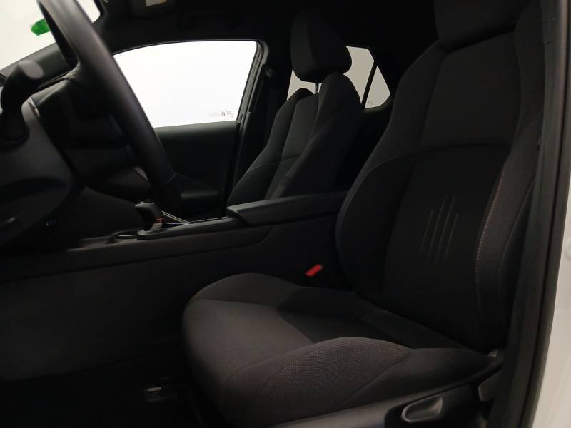 Toyota C-HR - Photo 15