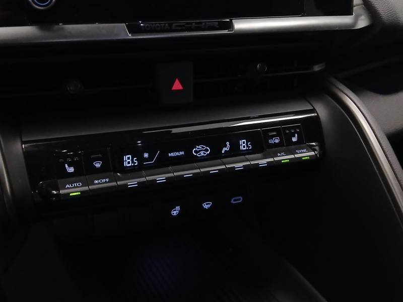 Toyota C-HR - Photo 21