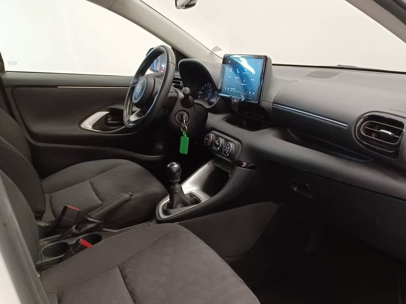 Toyota Yaris - Photo 23