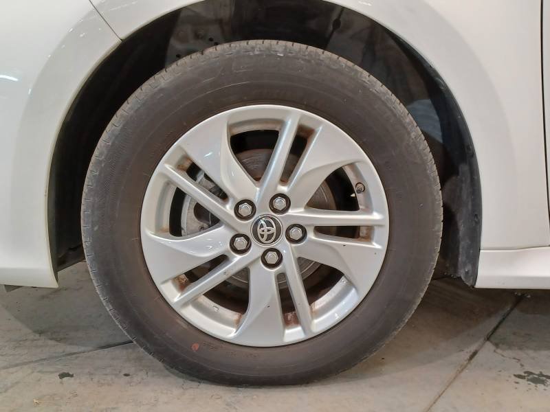 Toyota Yaris - Photo 9