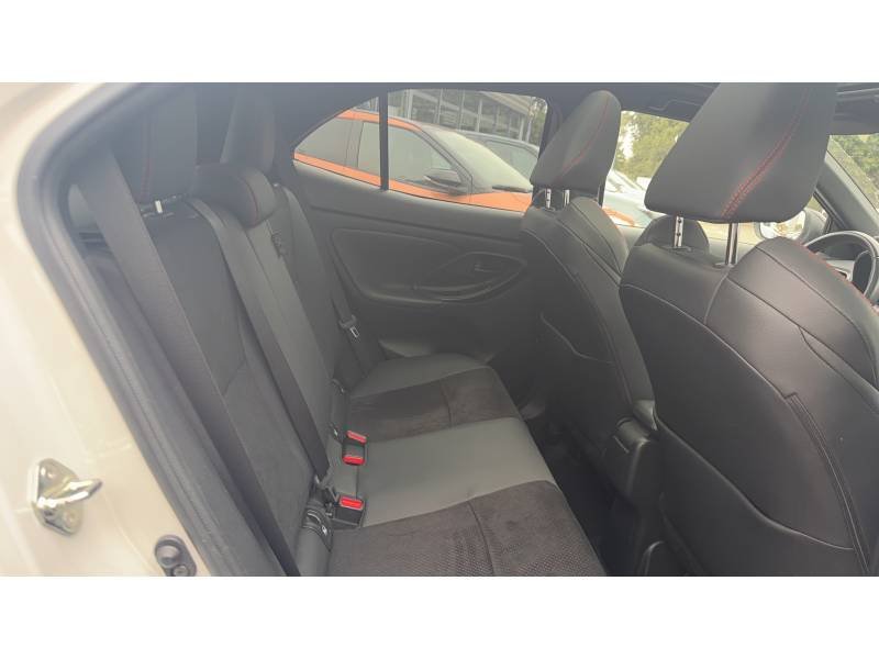 Toyota Yaris - Photo 13