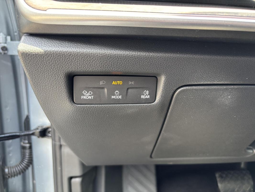 Skoda Superb Combi - Photo 13
