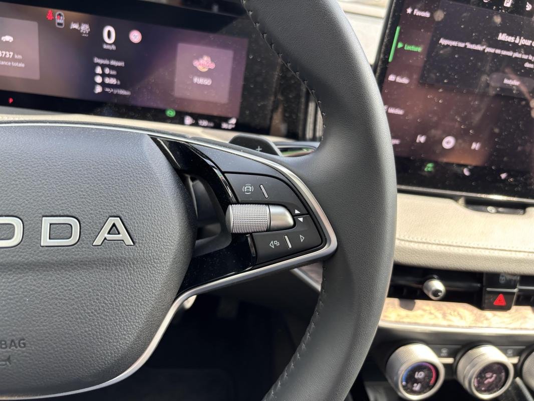 Skoda Superb Combi - Photo 16