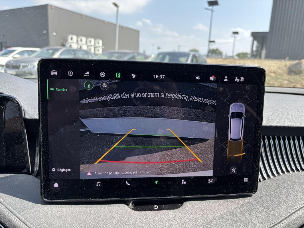 Skoda Superb Combi - Photo 19