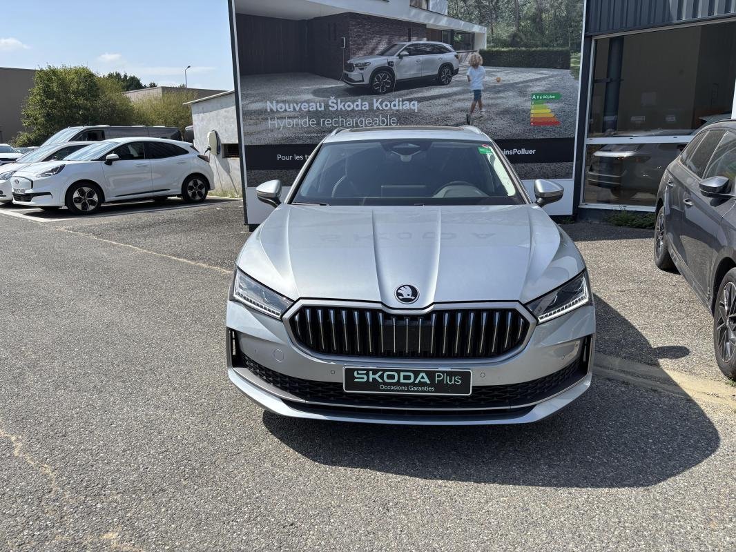 Skoda Superb Combi - Photo 8