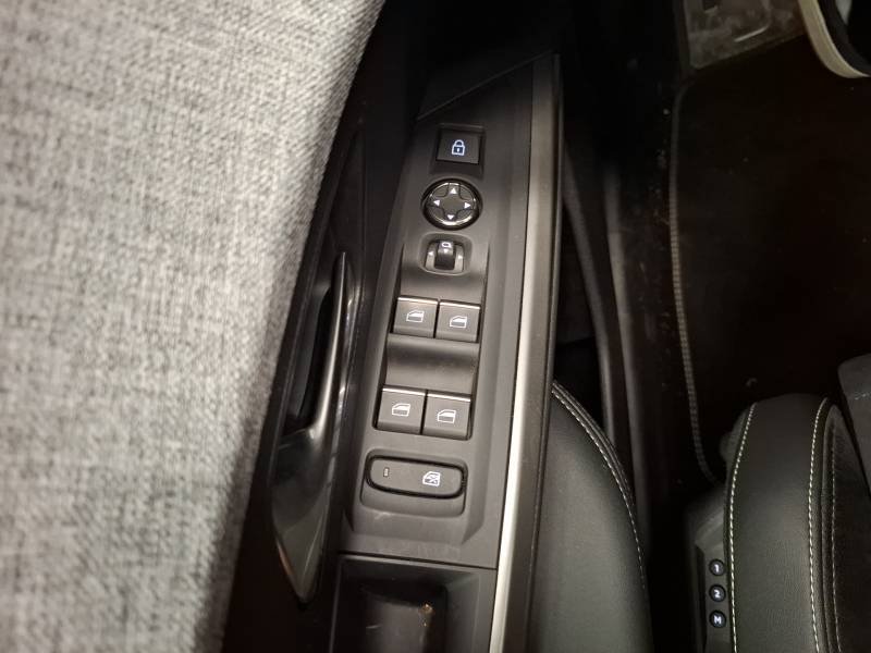 Peugeot 3008 - Photo 25