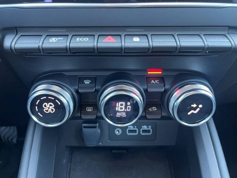 Mitsubishi Colt - Photo 12