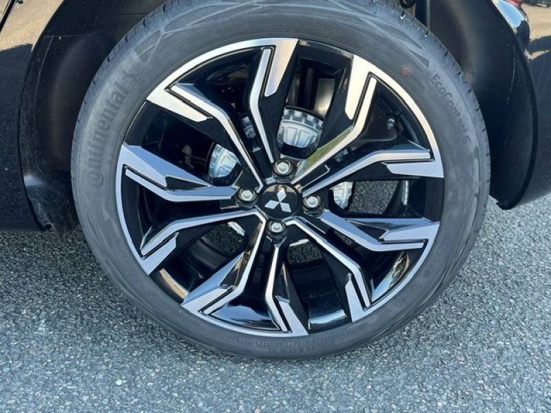 Mitsubishi Colt - Photo 30