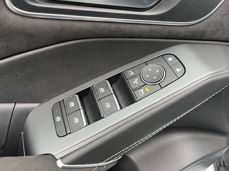 Nissan Qashqai - Photo 15